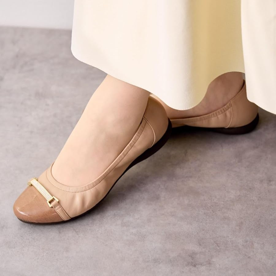Amazon | 卑弥呼(ヒミコ) ビジュービットスニーカーパンプス